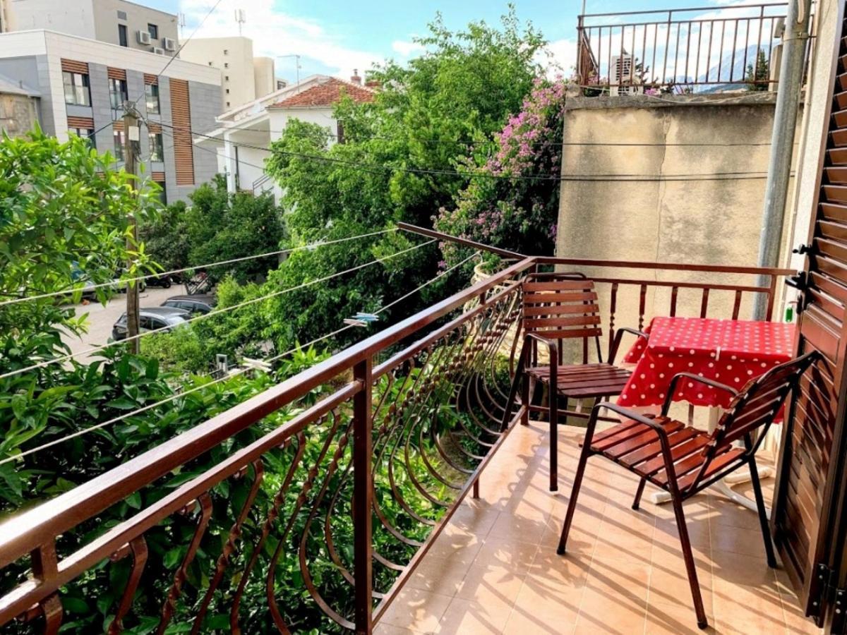 Obradovic Rooms & Apartments Макарска Экстерьер фото