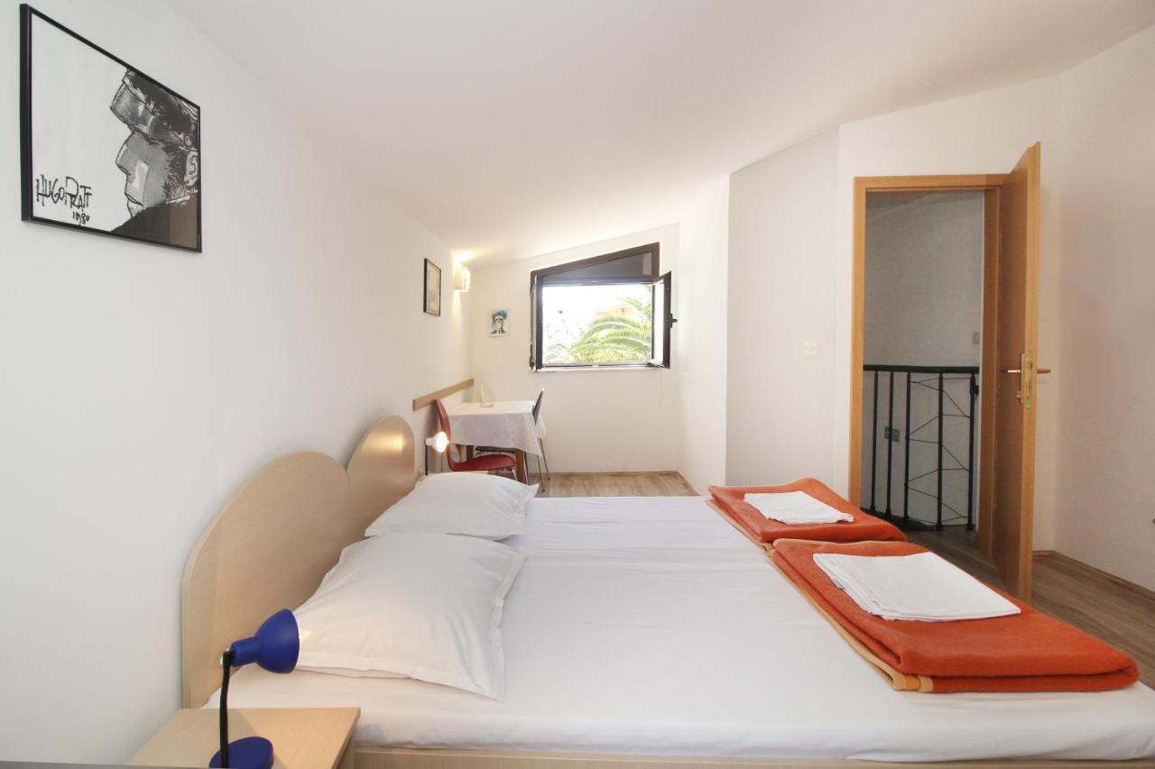 Obradovic Rooms & Apartments Макарска Экстерьер фото